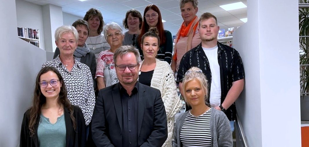 Das Treffen, zu dem auch Bürgermeister Christian Zwingmann gekommen war, fand in der Leinefelder Bibliothek statt.