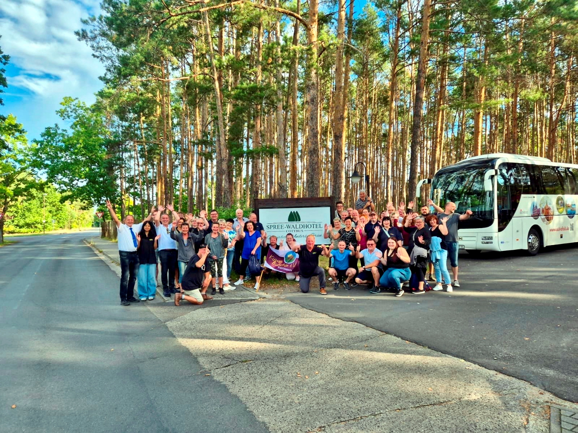 Kirmesburschen auf Tour im Spreewald