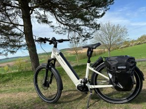 Ein Fahrrad auf dem Klien bei Worbis.