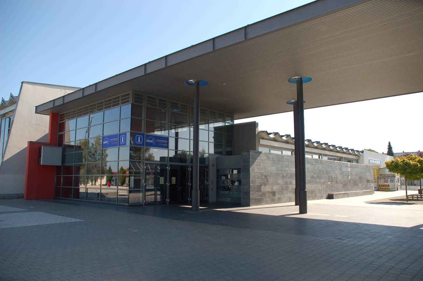 Blick auf die Obereichsfeldhalle in Leinefelde