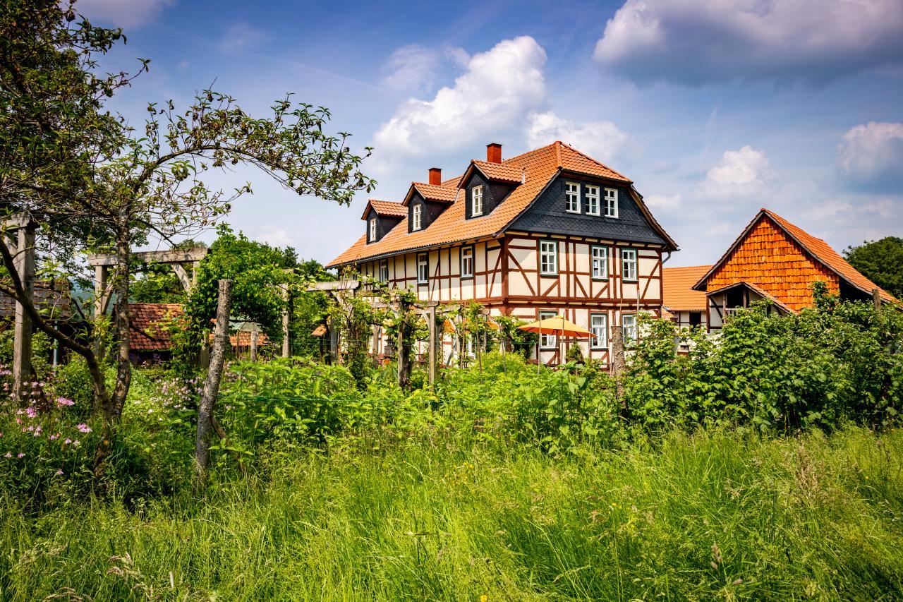 Der idyllisch gelegene Hof Sickenberg.