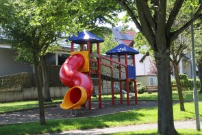Spielplatz Am Friedhof Breitenholz 
